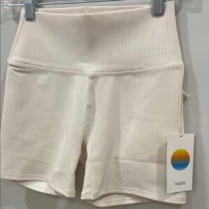 Vuori inversion rib short